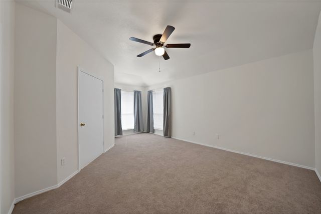 2840 Saint Johns Avenue, Lancaster, TX 75146