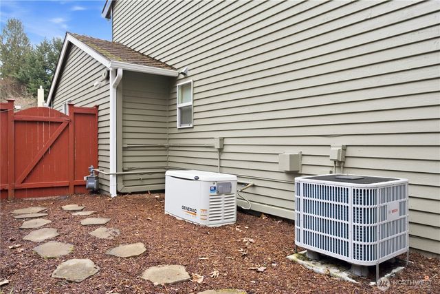 2803 233rd Place NE, Sammamish, WA 98074