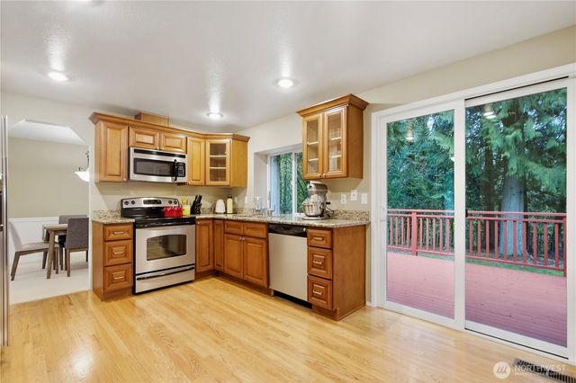 2803 233rd Place NE, Sammamish, WA 98074