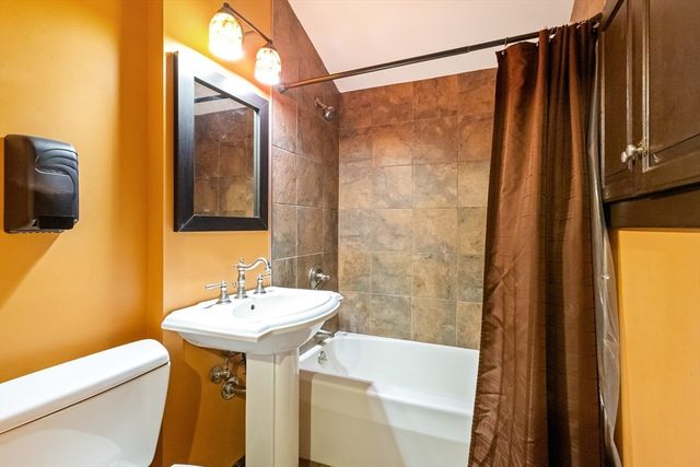 41 Yvette Street, Chicopee, MA 01020
