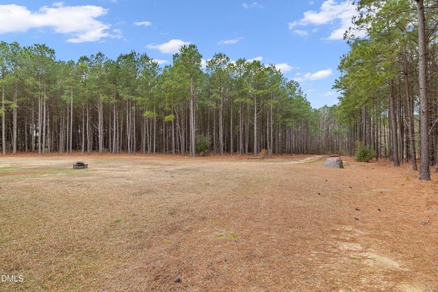 665 Mann Road, Coats, NC 27521