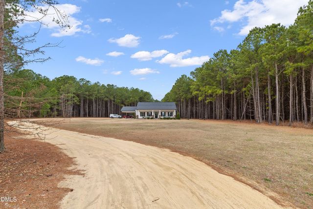 665 Mann Road, Coats, NC 27521