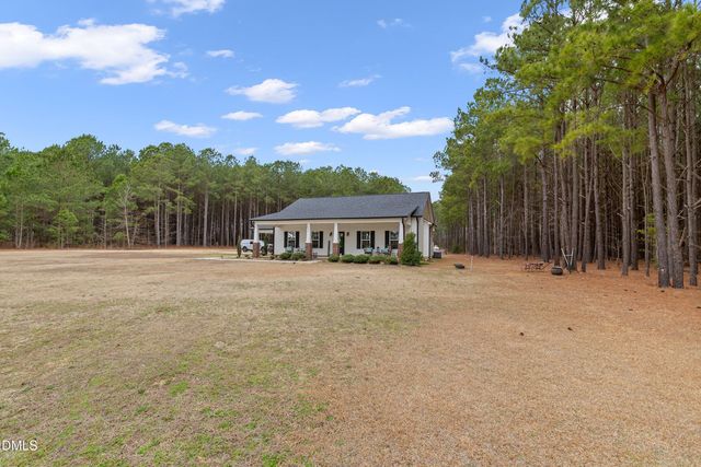 665 Mann Road, Coats, NC 27521