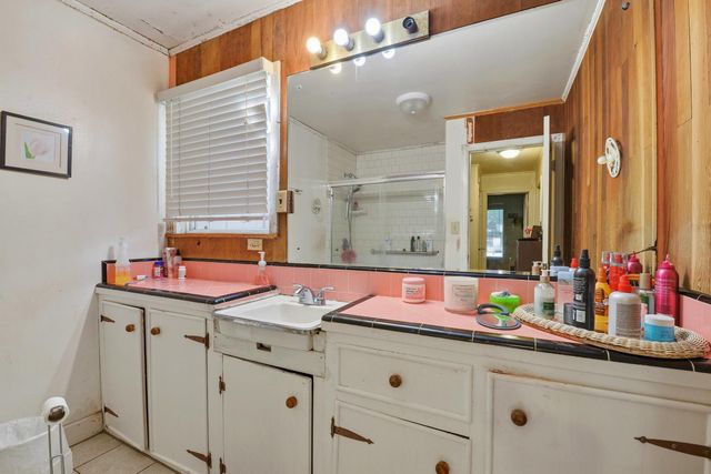 2362 W Euclid Ave, Stockton, CA 95204