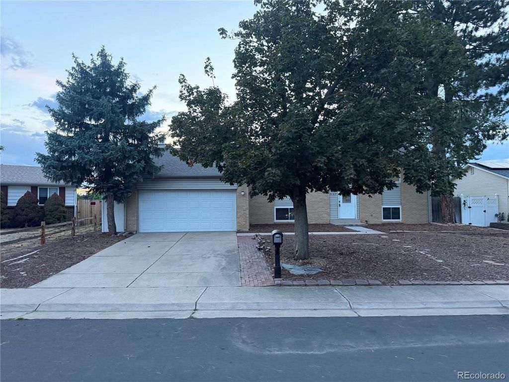 3147 S Ouray St, Aurora, CO 80013