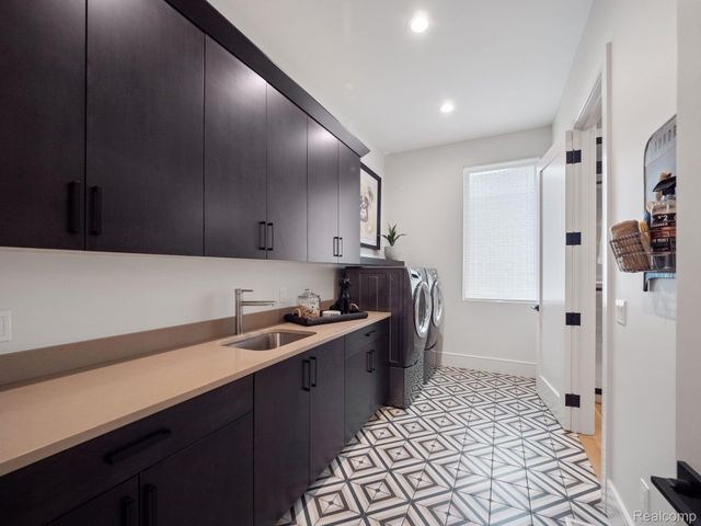 0000 CRANBROOK Trail, Orchard Lake, MI 48323