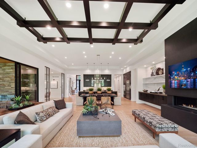 0000 CRANBROOK Trail, Orchard Lake, MI 48323