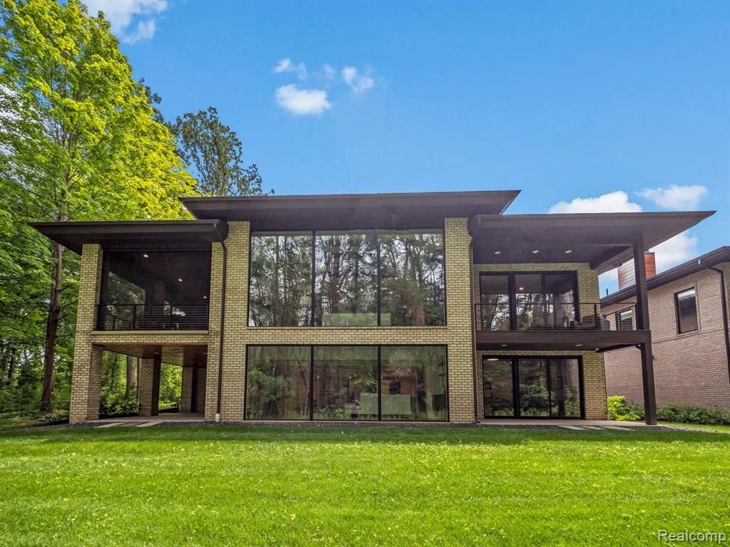 0000 CRANBROOK Trail, Orchard Lake, MI 48323