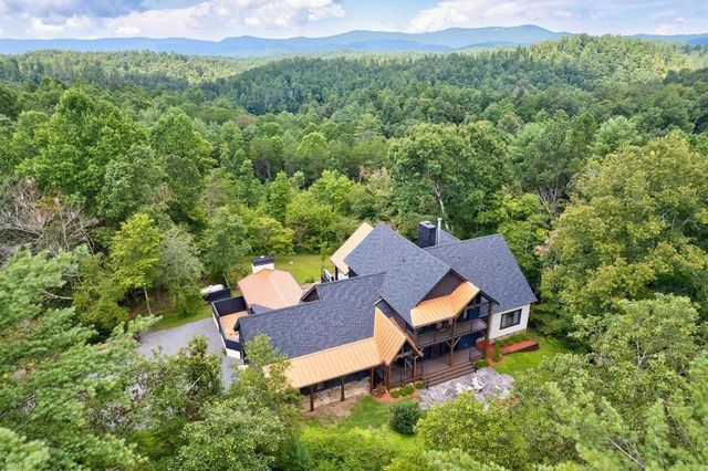 312 Charles Road, Ellijay, GA 30540