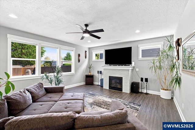 5840 Benevan Ct NE, Keizer, OR 97303