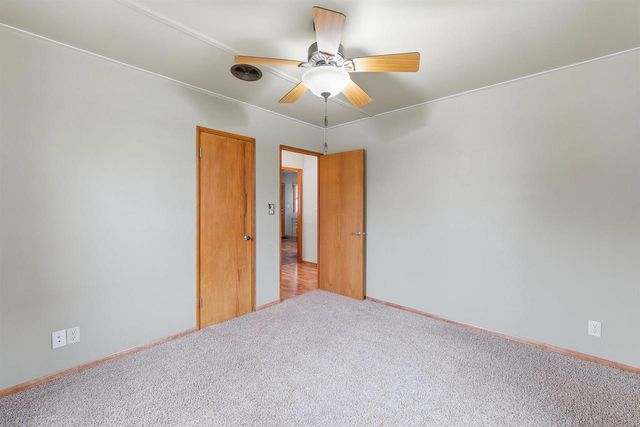 149 W 23RD AVENUE, Oshkosh, WI 54902