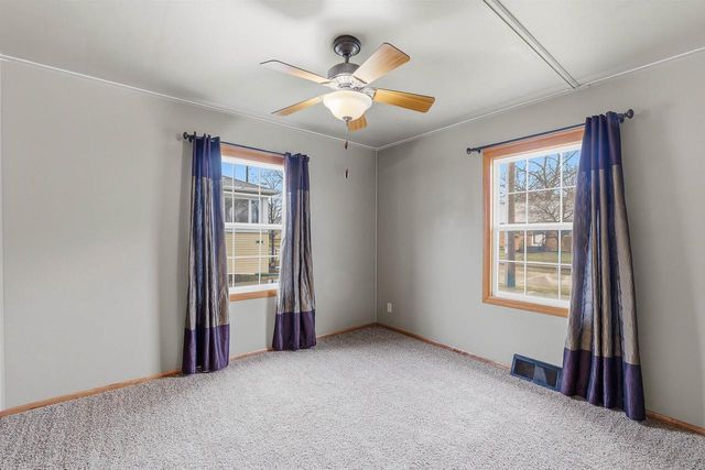 149 W 23RD AVENUE, Oshkosh, WI 54902