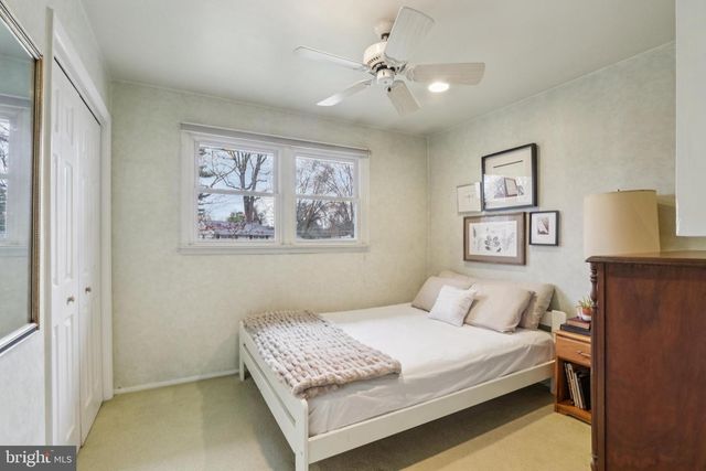 34 ALLWOOD DR, Lawrence Township, NJ 08648