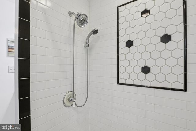 34 ALLWOOD DR, Lawrence Township, NJ 08648