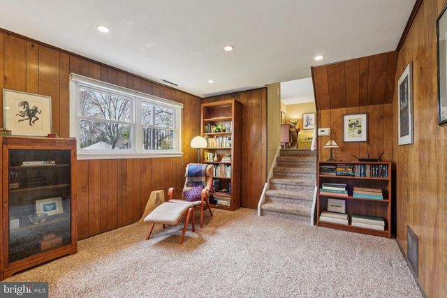 34 ALLWOOD DR, Lawrence Township, NJ 08648