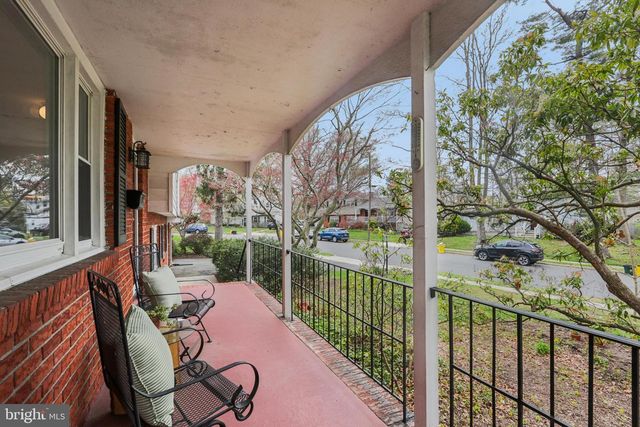 34 ALLWOOD DR, Lawrence Township, NJ 08648