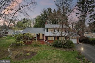 34 ALLWOOD DR, Lawrence Township, NJ 08648