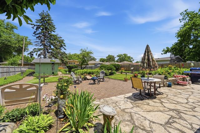 9817 Tulley Avenue, Oak Lawn, IL 60453