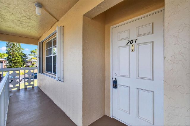 1721 NW 20th Avenue 201, Delray Beach, FL 33445