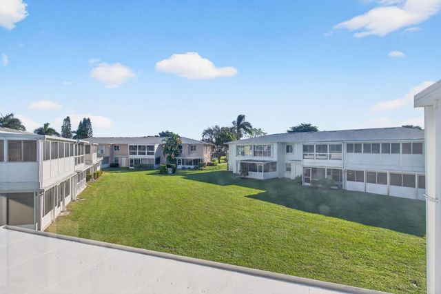 1721 NW 20th Avenue 201, Delray Beach, FL 33445