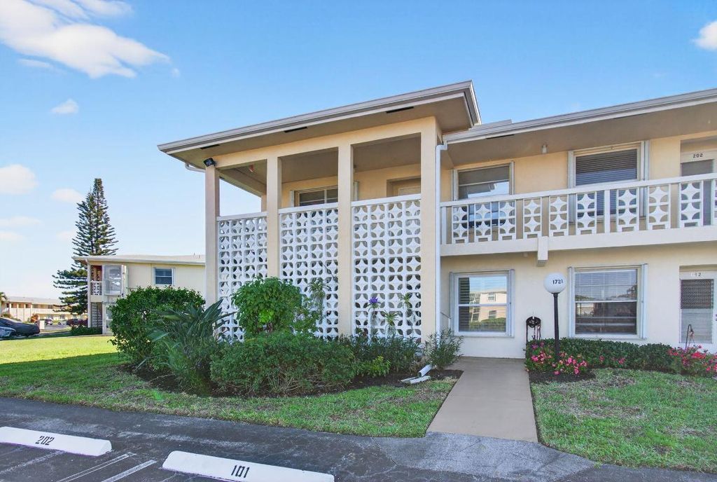 1721 NW 20th Avenue 201, Delray Beach, FL 33445