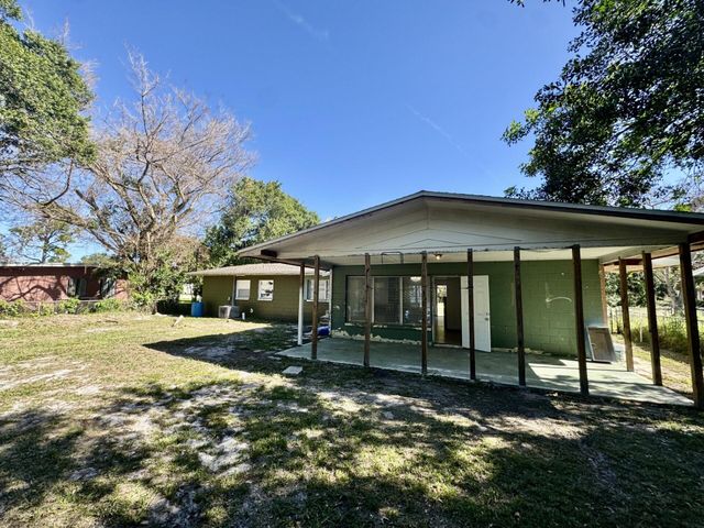 2110 Cortez Boulevard, Fort Pierce, FL 34982