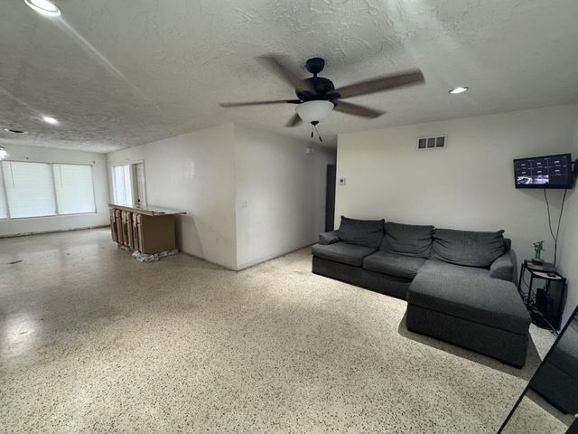 2110 Cortez Boulevard, Fort Pierce, FL 34982