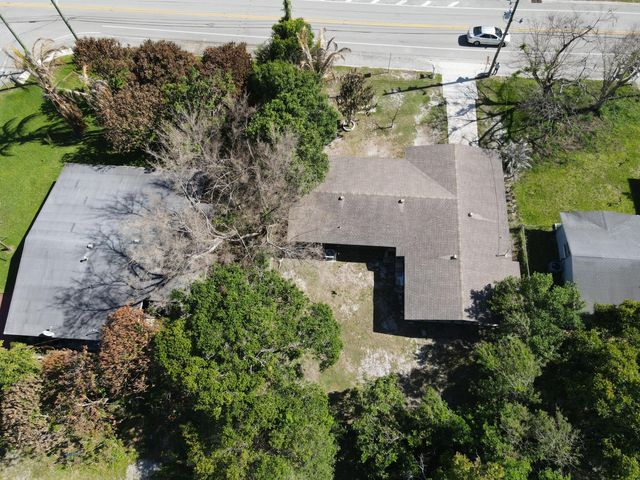 2110 Cortez Boulevard, Fort Pierce, FL 34982