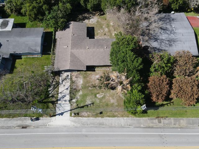 2110 Cortez Boulevard, Fort Pierce, FL 34982