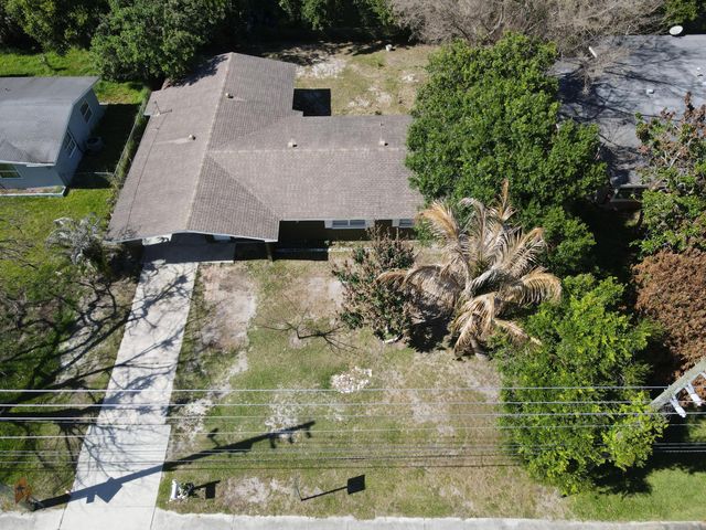 2110 Cortez Boulevard, Fort Pierce, FL 34982
