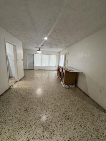 2110 Cortez Boulevard, Fort Pierce, FL 34982