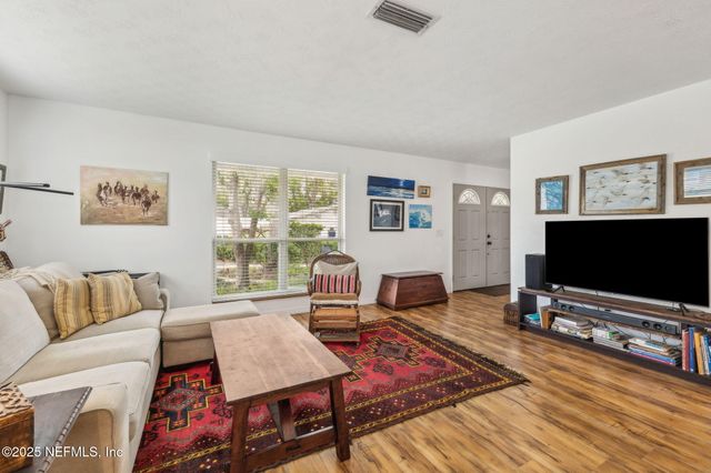 5719 ST ISABEL Drive, Jacksonville, FL 32277