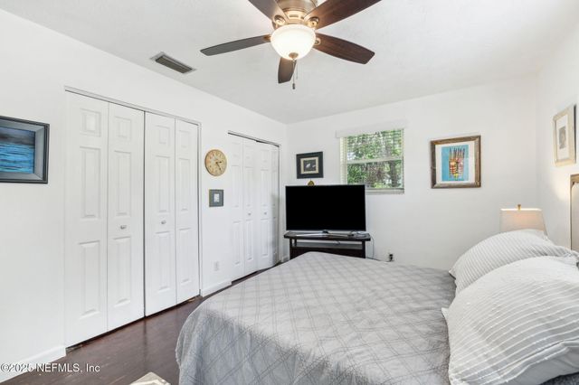 5719 ST ISABEL Drive, Jacksonville, FL 32277