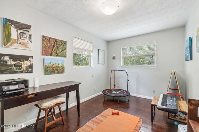 5719 ST ISABEL Drive, Jacksonville, FL 32277