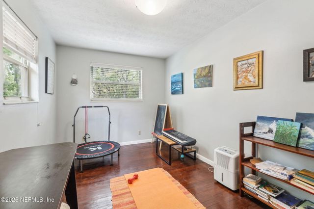 5719 ST ISABEL Drive, Jacksonville, FL 32277