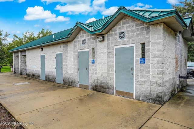 5719 ST ISABEL Drive, Jacksonville, FL 32277