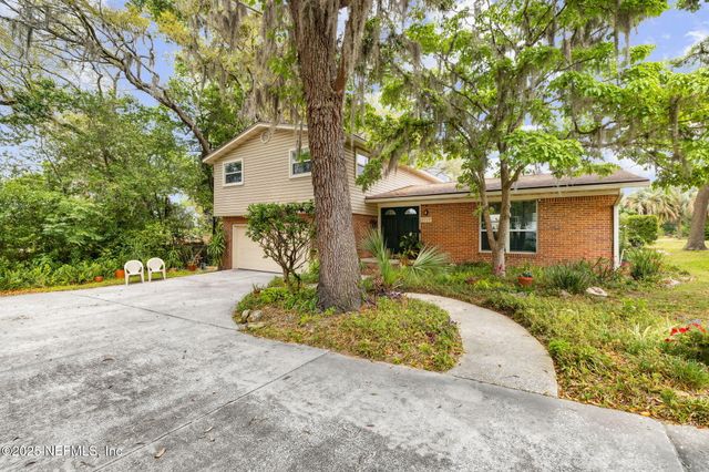 5719 ST ISABEL Drive, Jacksonville, FL 32277