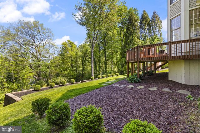 1012 SAINT GEORGES LN, Landenberg, PA 19350