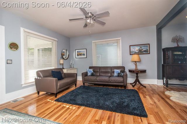 315 Jewett Street, Howell, MI 48843