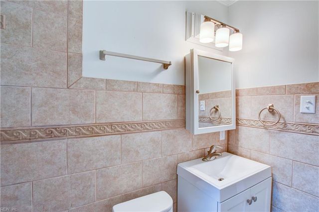 2833 Ryland RD, Hampton, VA 23661