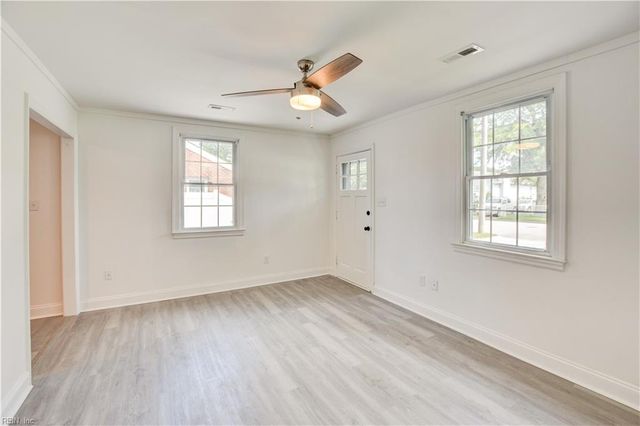 2833 Ryland RD, Hampton, VA 23661