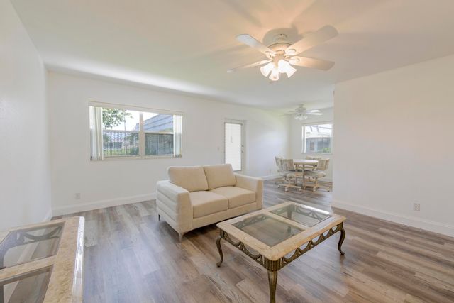 189 Valencia H, Delray Beach, FL 33446