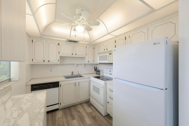 189 Valencia H, Delray Beach, FL 33446