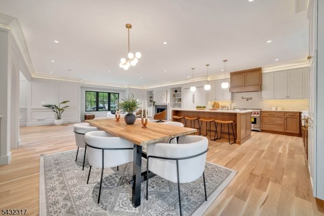 266 Brooklake Rd, Florham Park Boro, NJ 07932