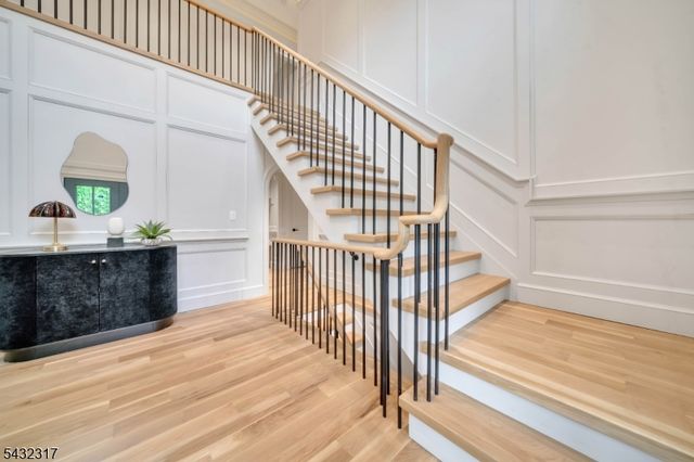 266 Brooklake Rd, Florham Park Boro, NJ 07932