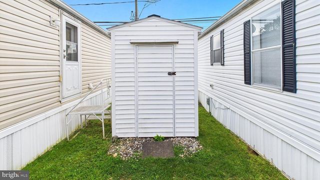 5475 HAMILTON BLVD #7, Allentown, PA 18106