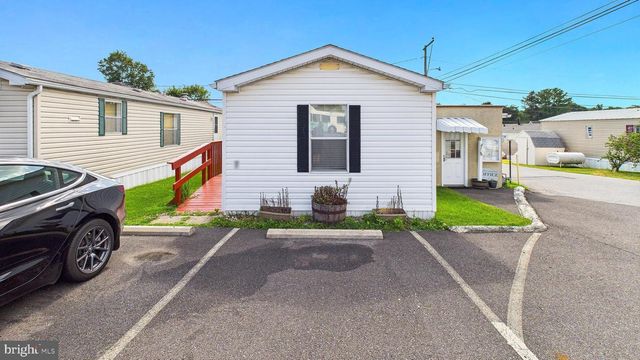 5475 HAMILTON BLVD #7, Allentown, PA 18106