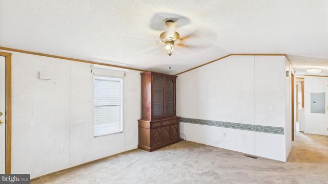 5475 HAMILTON BLVD #7, Allentown, PA 18106