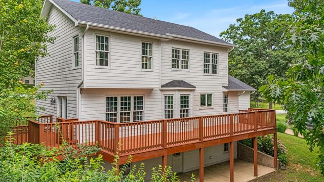 406 Bob White Lane, West Plains, MO 65775