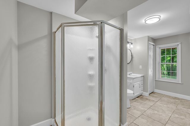 406 Bob White Lane, West Plains, MO 65775